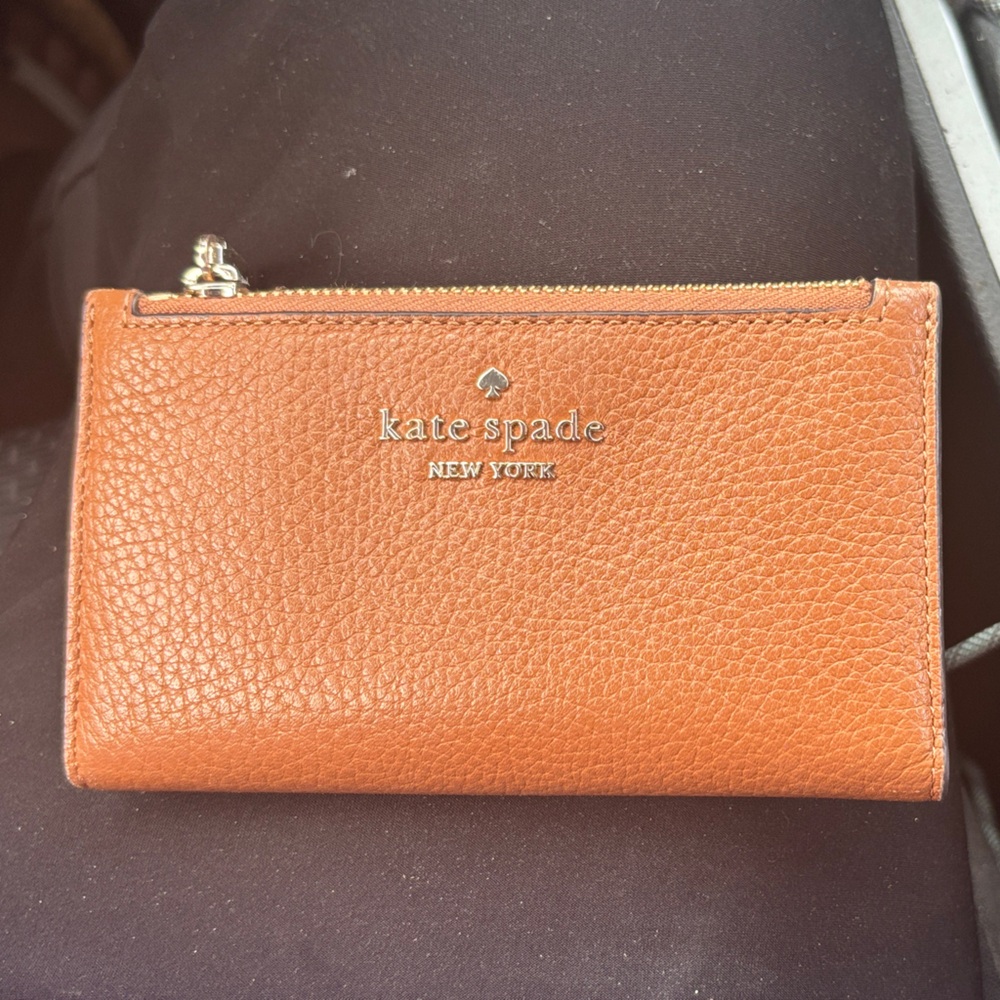 Kate Spade Tan Leather Zip Wallet